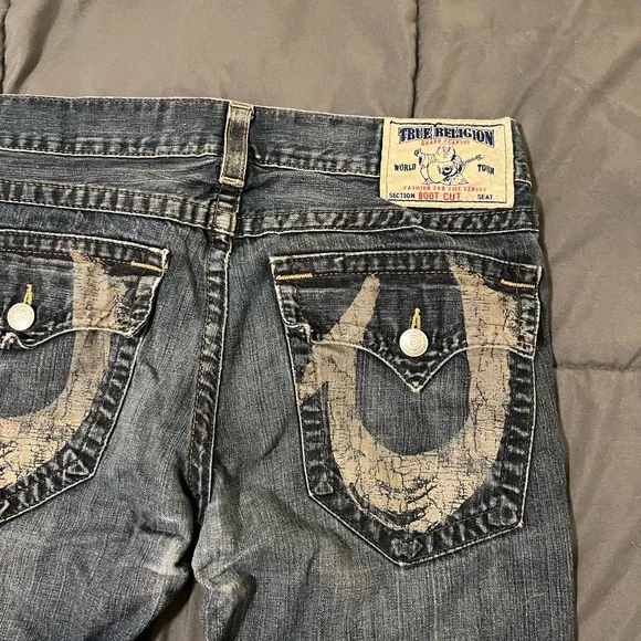 True Religion Relaxed Blue Jeans with Tan Accents - Picture 2 of 7